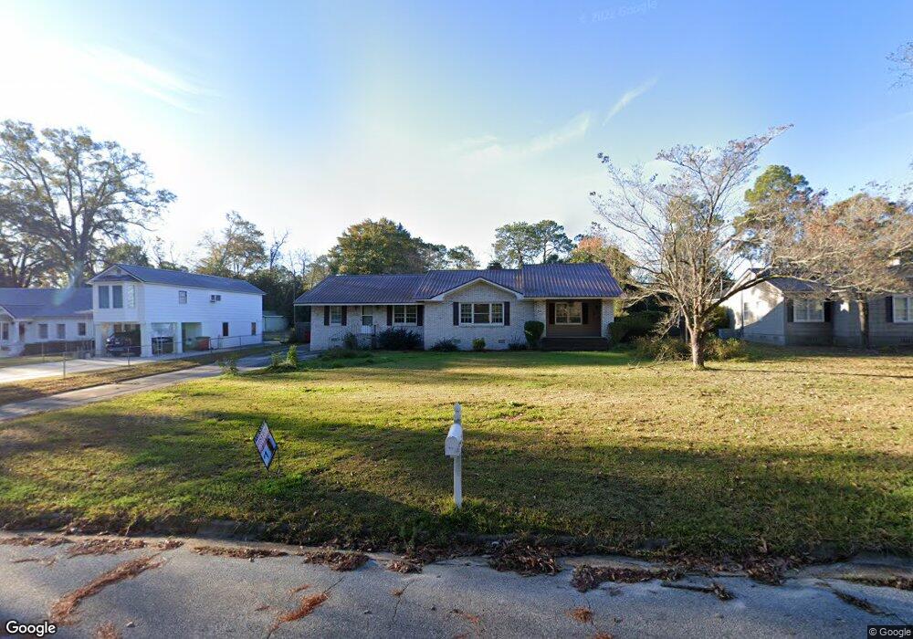 810 14th St W, Tifton, GA 31794 - photo 1