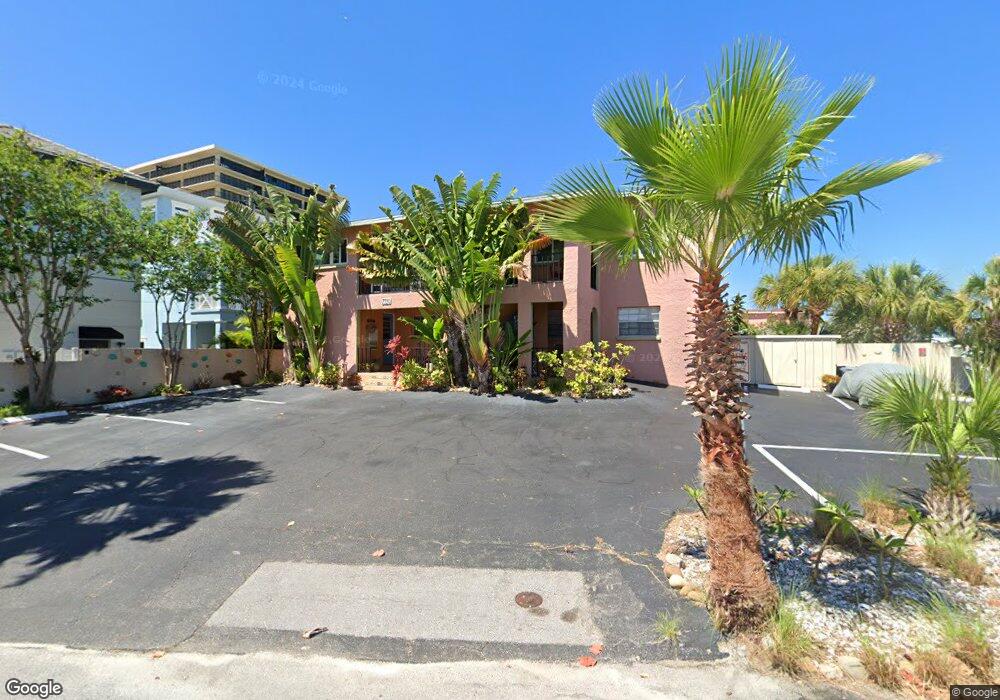 7710 Bayshore Dr unit 2, Treasure Island, FL 33706 - photo 1