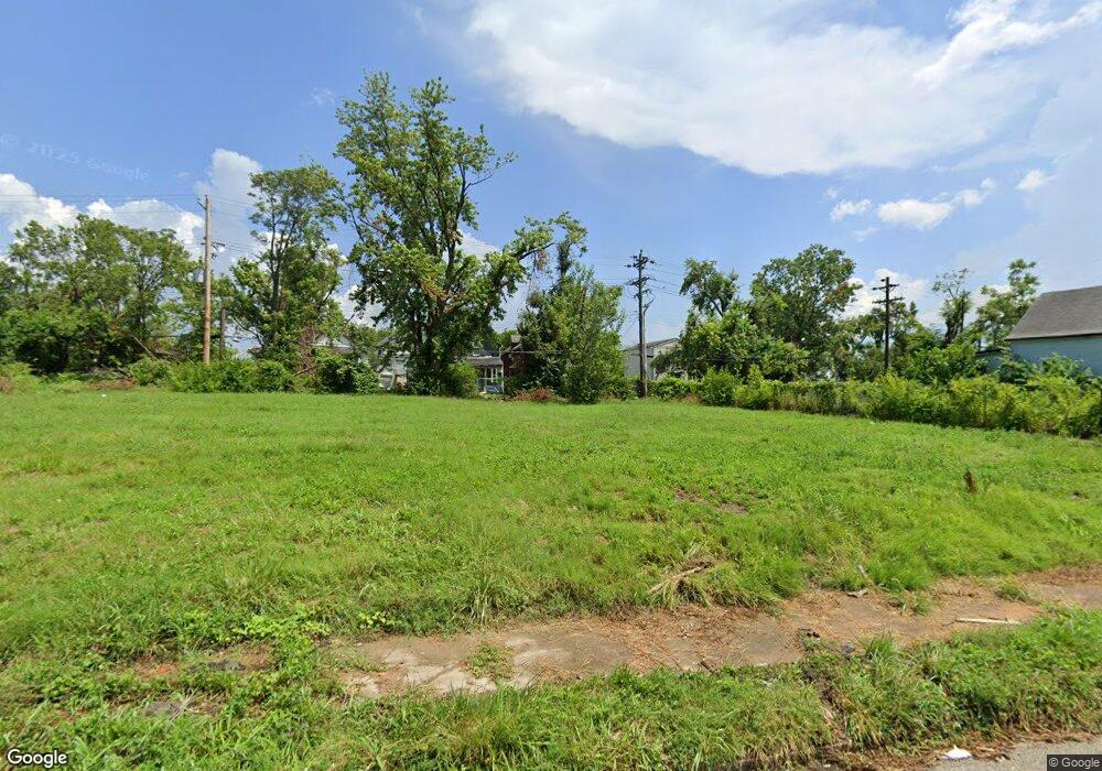 4435 Penrose St, Saint Louis, MO 63115 - photo 1