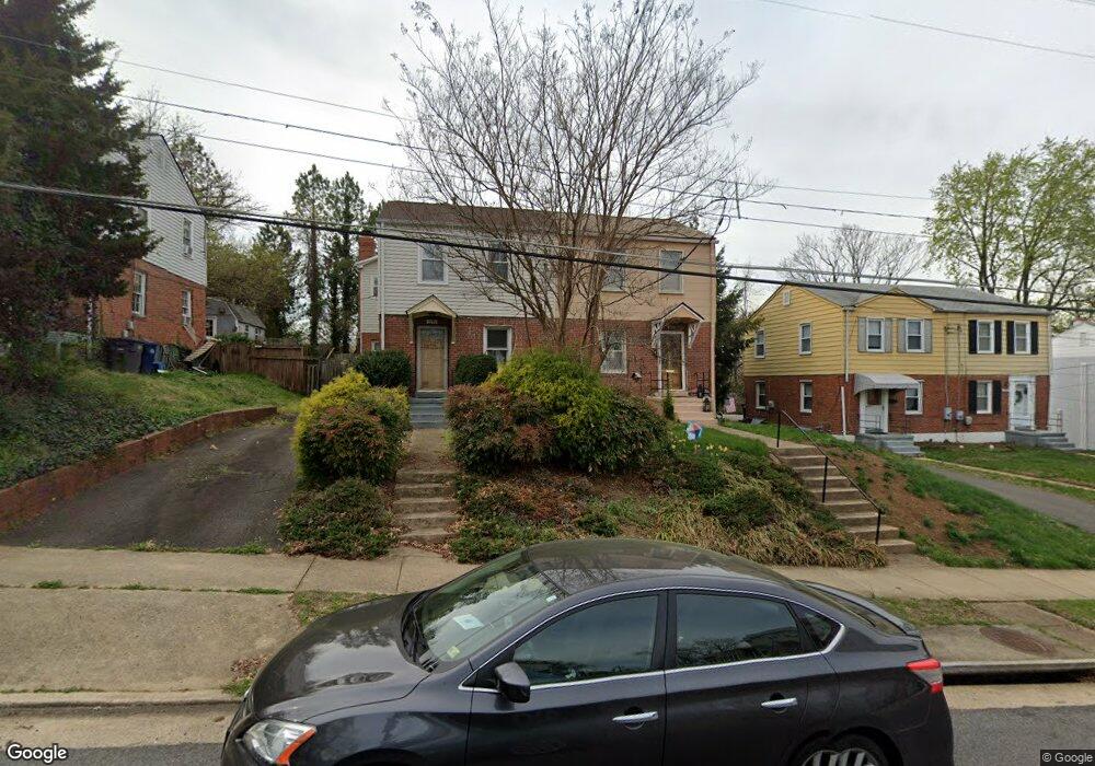 5748 Biscayne Dr, Alexandria, VA 22303 - photo 1