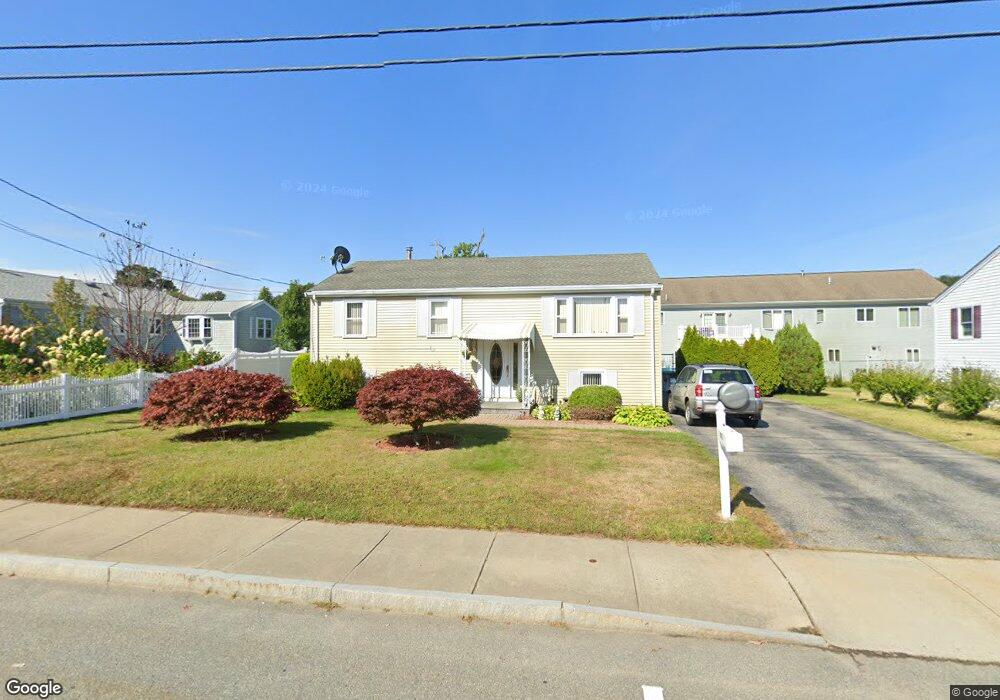 1082 Elsbree St, Fall River, MA 02720 - photo 1