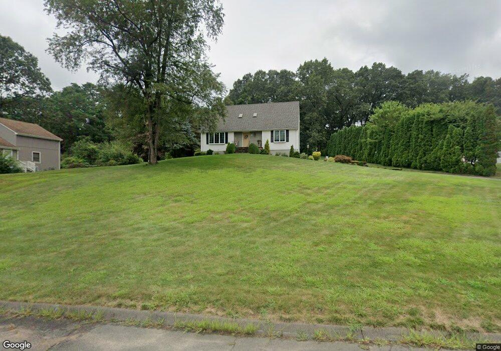 9 Michael Ln, Windsor, CT 06095 - photo 1