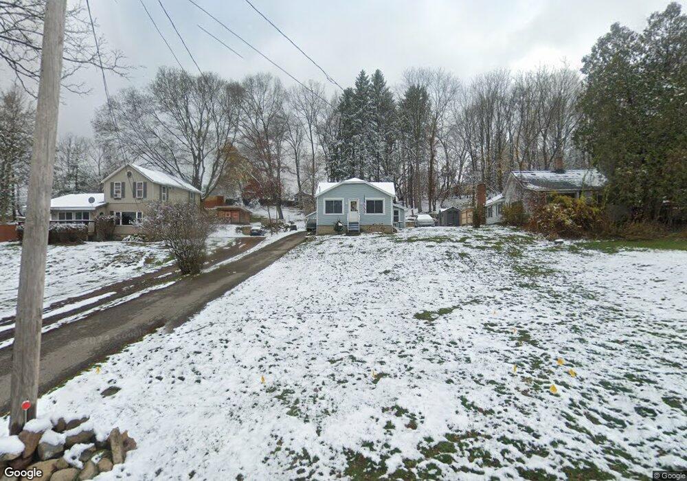 741 N Jefferson St, Ionia, MI 48846 - photo 1