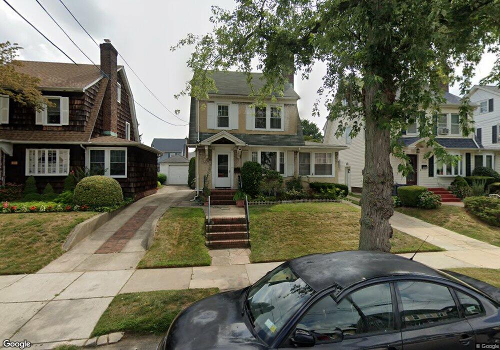 4515 170th St, Flushing, NY 11358 - photo 1