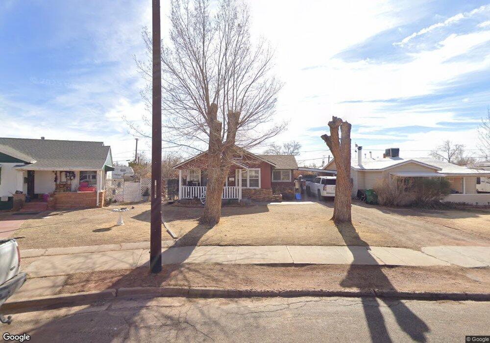 1024 N Warren Ave, Winslow, AZ 86047 - photo 1