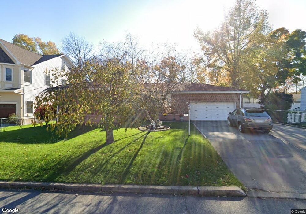 33 Mclean St, Iselin, NJ 08830 - photo 1