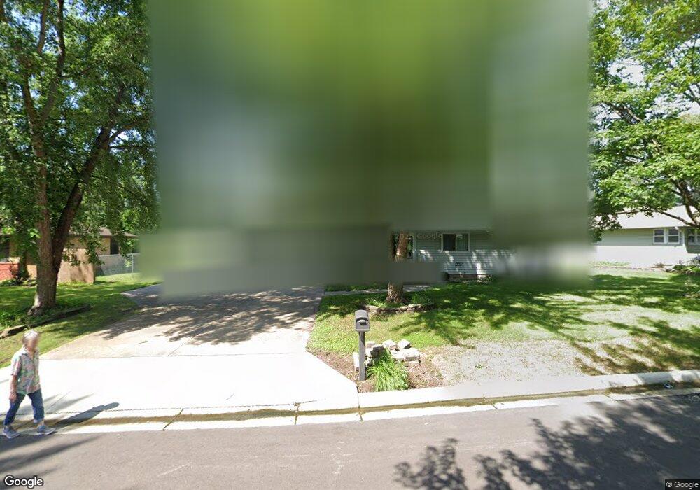 1321 Crestview Rd, Albert Lea, MN 56007 - photo 1