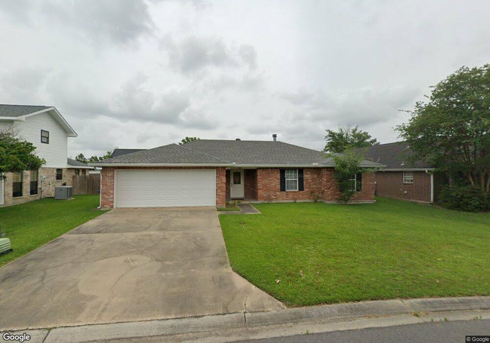 5703 Stonehaven Ln, Lake Charles, LA 70605 - photo 1