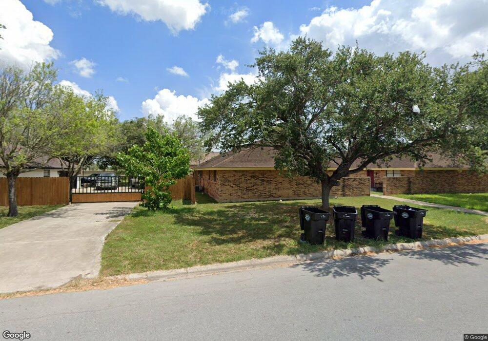 1302 W 3rd St, Weslaco, TX 78596 - photo 1