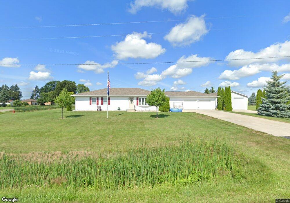 2484 7 Mile Rd, Kawkawlin, MI 48631 - photo 1