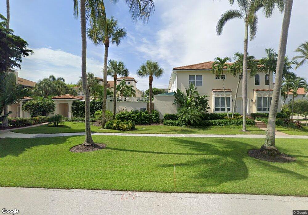 471 11th Ave S unit 2, Naples, FL 34102 - photo 1