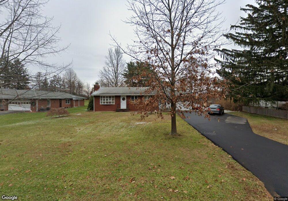 7 Park Ave, Red Hook, NY 12571 - photo 1