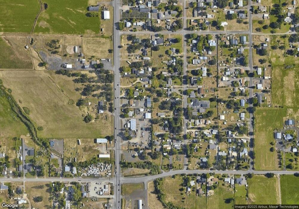 6626 Table Rock Rd, Central Point, OR 97502 - photo 1