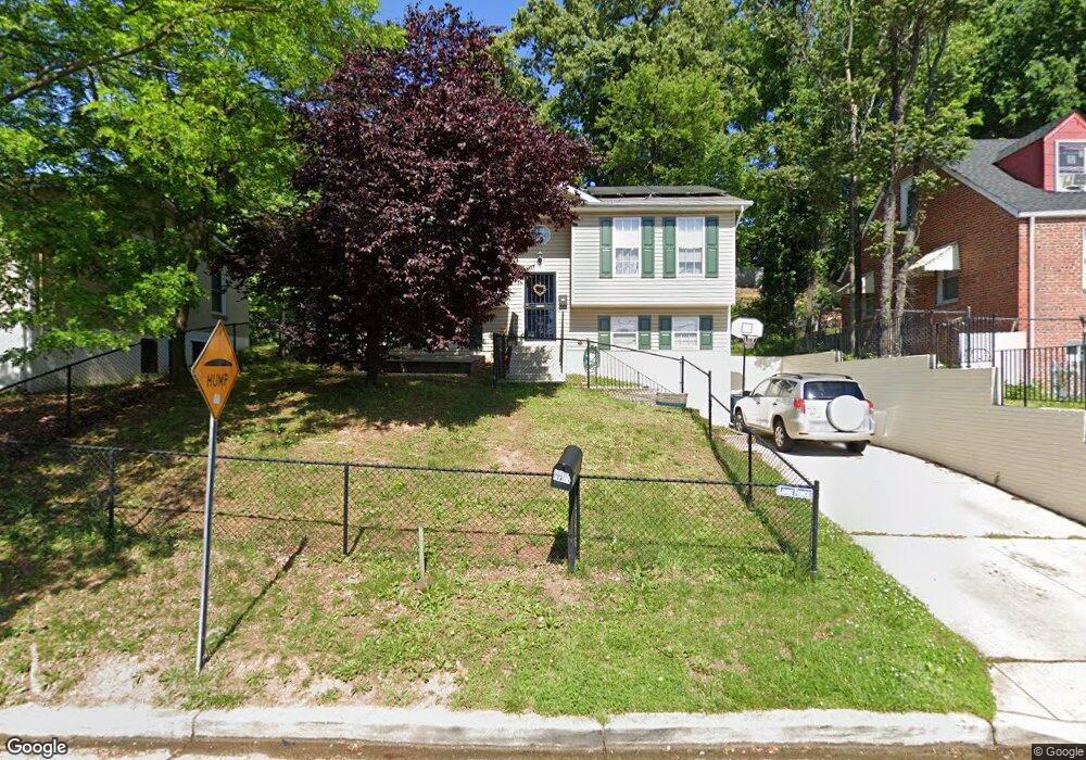 723 Larchmont Ave, Capitol Heights, MD 20743 - photo 1