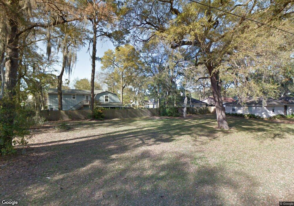 324 Palmetto St, St. Simons Island, GA 31522 - photo 1
