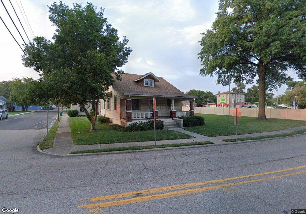 12 W Apple St, Freeburg, IL 62243 - photo 1