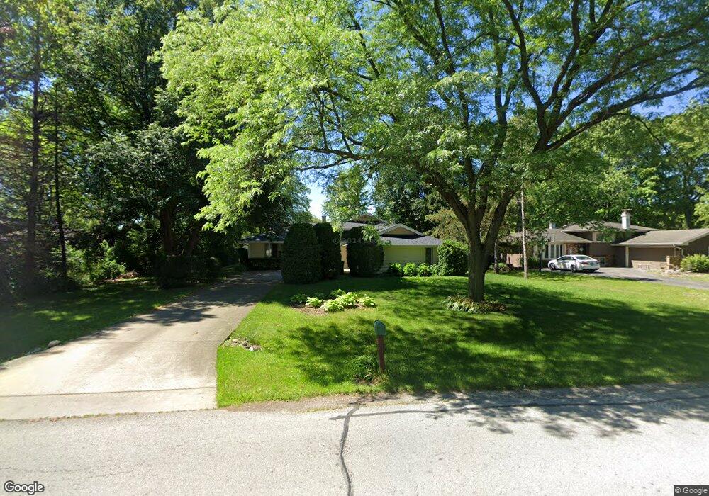 28W573 Leverenz Rd, Naperville, IL 60564 - photo 1