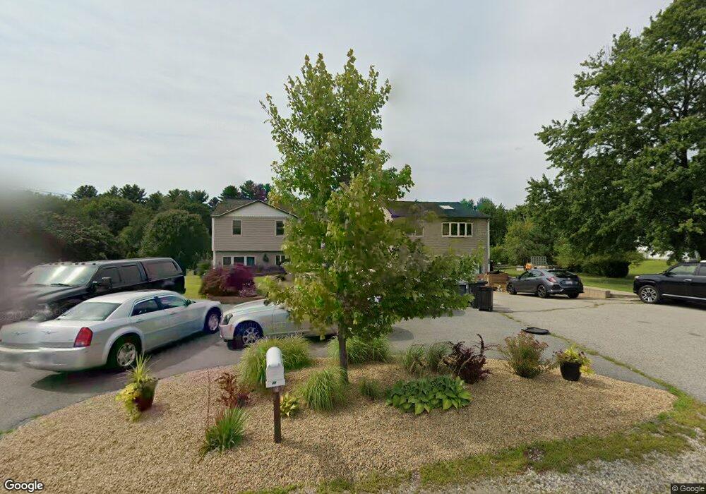 39 Greenough Rd, Plaistow, NH 03865 - photo 1