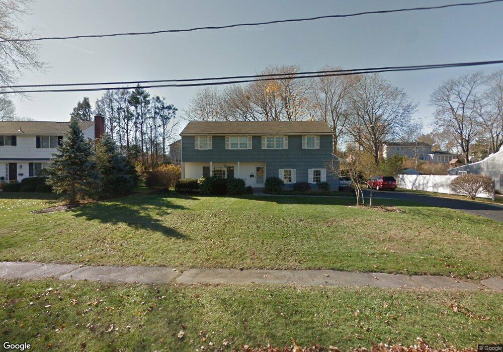 20 Village Dr, New Canaan, CT 06840 - photo 1