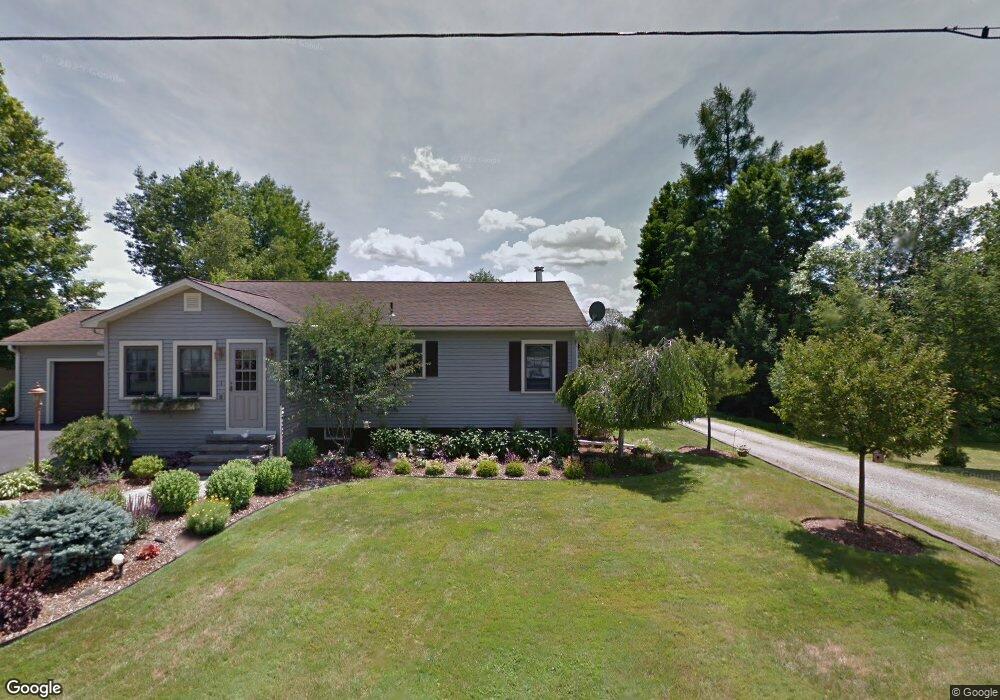 67 Colfax St, Newport, VT 05855 - photo 1