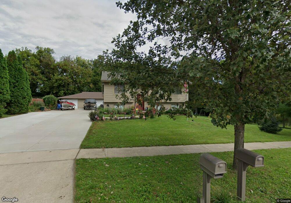 2601 SE 17th St, Des Moines, IA 50320 - photo 1