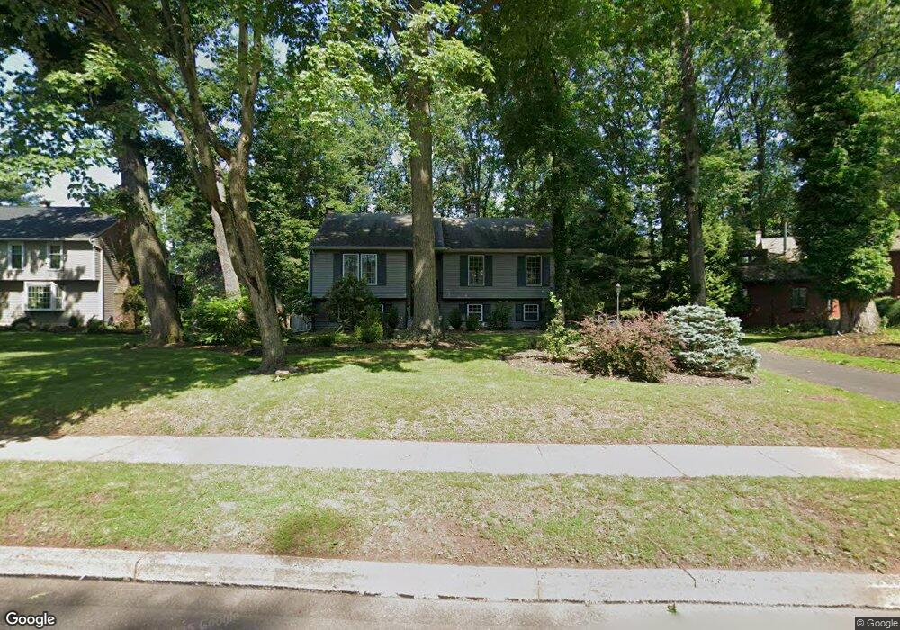 281 N Tamenend Ave, Doylestown, PA 18901 - photo 1