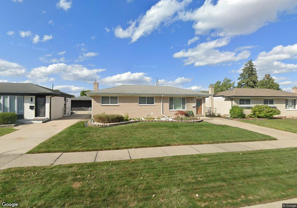 27673 Larry St, Roseville, MI 48066 - photo 1