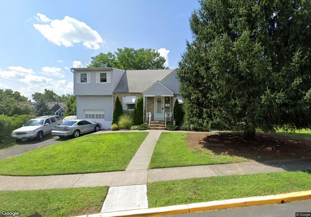 16 Swan Ct, East Rutherford, NJ 07073 - photo 1