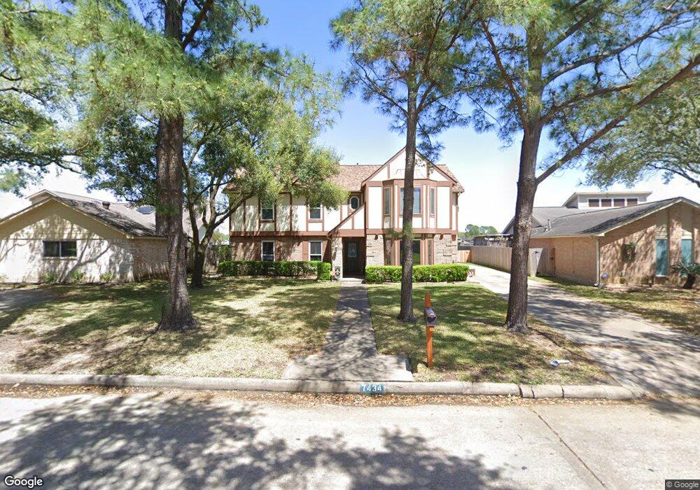 7434 Tunbury Ln, Houston, TX 77095 - photo 1