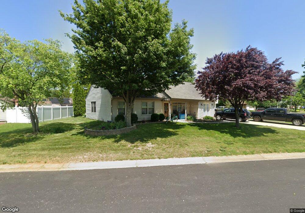 121 Peachwood Dr, Swedesboro, NJ 08085 - photo 1