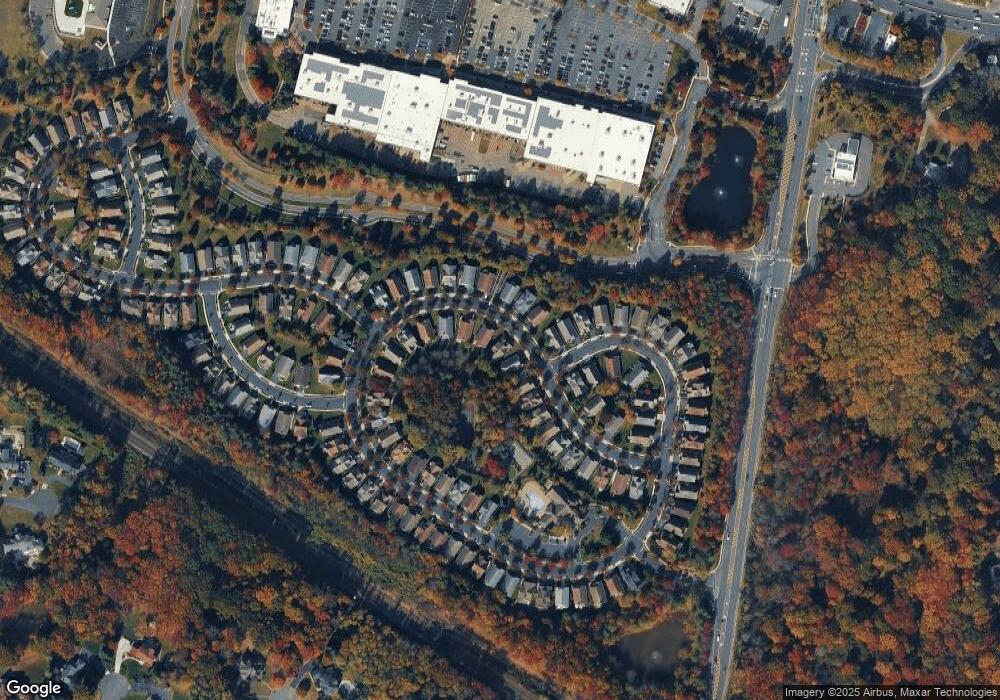 62 Londonberry Dr, Holmdel, NJ 07733 - photo 1