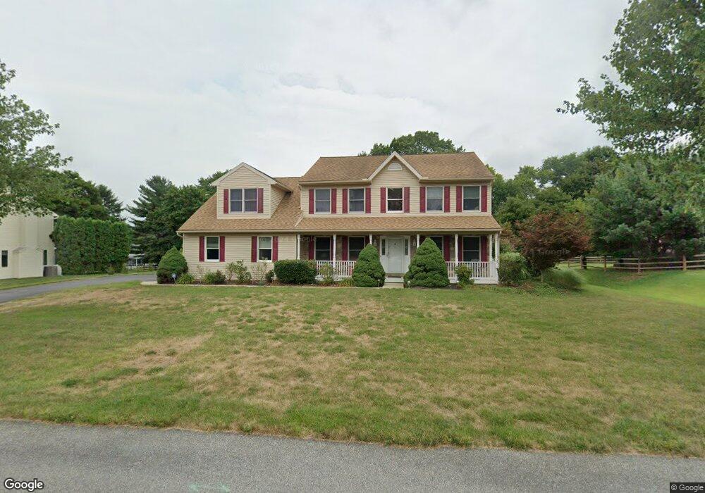 7 Crossing Ct, Easton, PA 18045 - photo 1