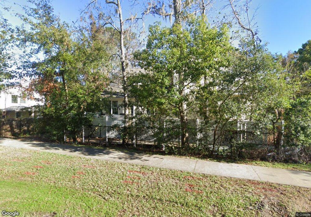 352 Brockinton Dr, St. Simons Island, GA 31522 - photo 1