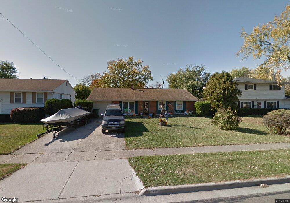 213 S Murray Hill Rd, Columbus, OH 43228 - photo 1