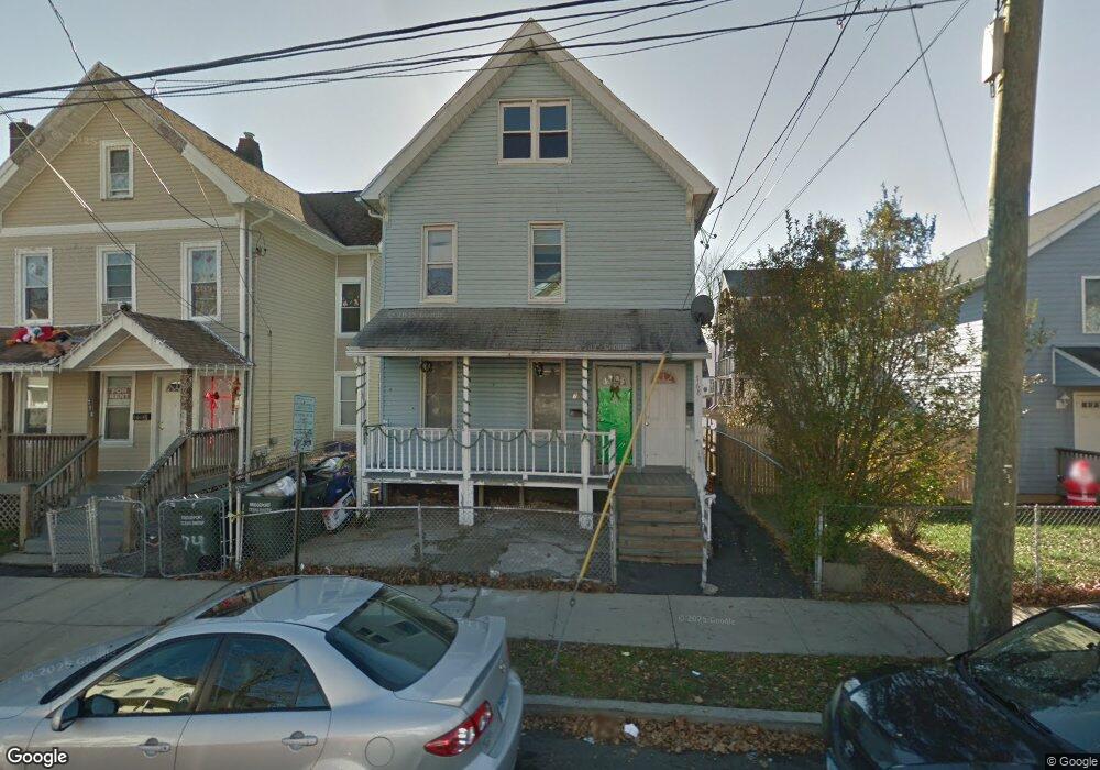 768 Shelton St unit 2, Bridgeport, CT 06608 - photo 1