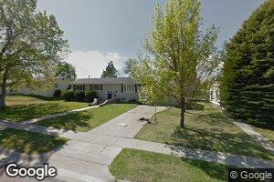 837 E 6th St, Chadron, NE 69337