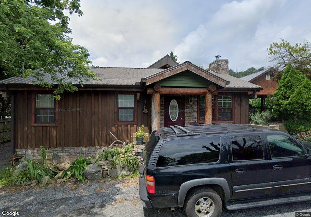 53 Cedar St, Ellijay, GA 30540 - photo 1