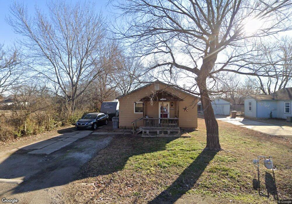 207 N Frankfort Ave, Sperry, OK 74073 - photo 1