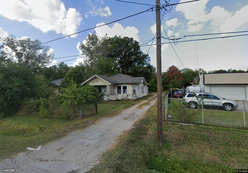 6718 Spindle Dr, Houston, TX 77086 - photo 1