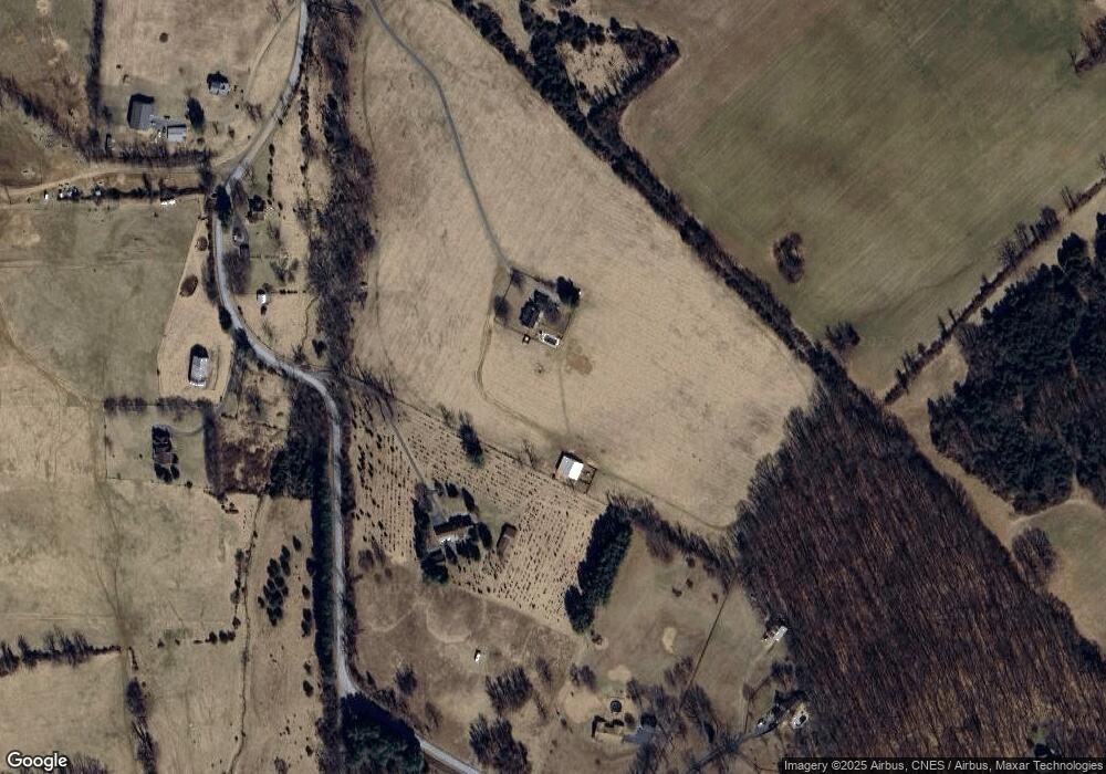 78 West Hill Rd, Staunton, VA 24401 - photo 1