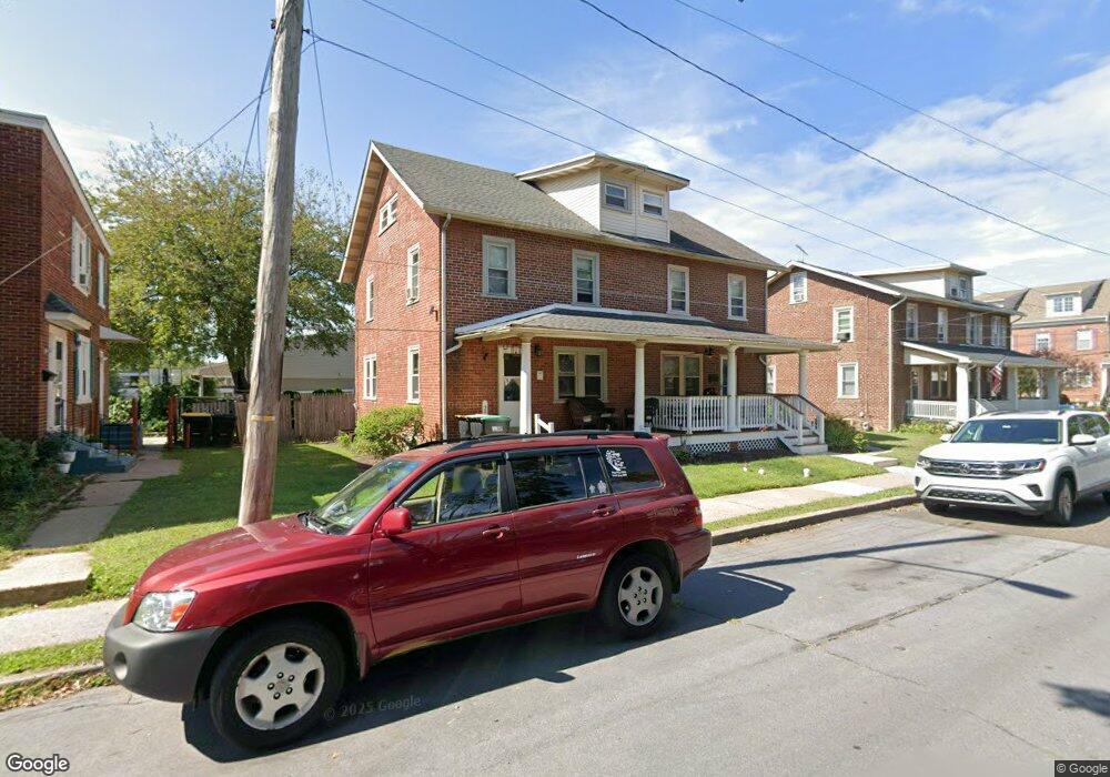 528 W 2nd St, Lansdale, PA 19446 - photo 1