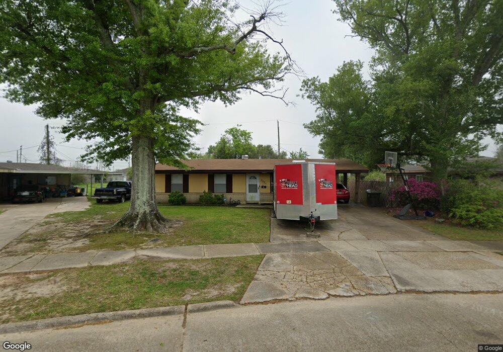 3925 Hoover Cir, Lake Charles, LA 70607 - photo 1