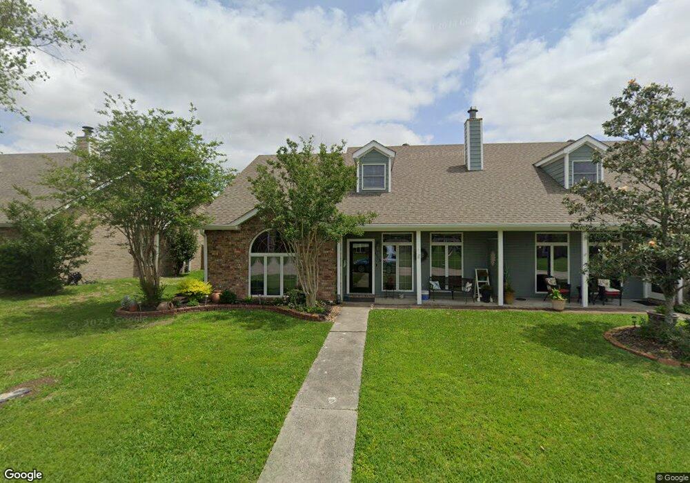 4105 Trent Ln, Lake Charles, LA 70605 - photo 1