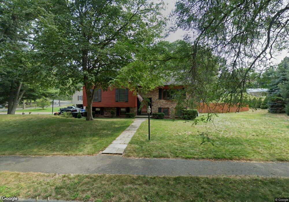 11 Naumkeag Row, Danvers, MA 01923 - photo 1