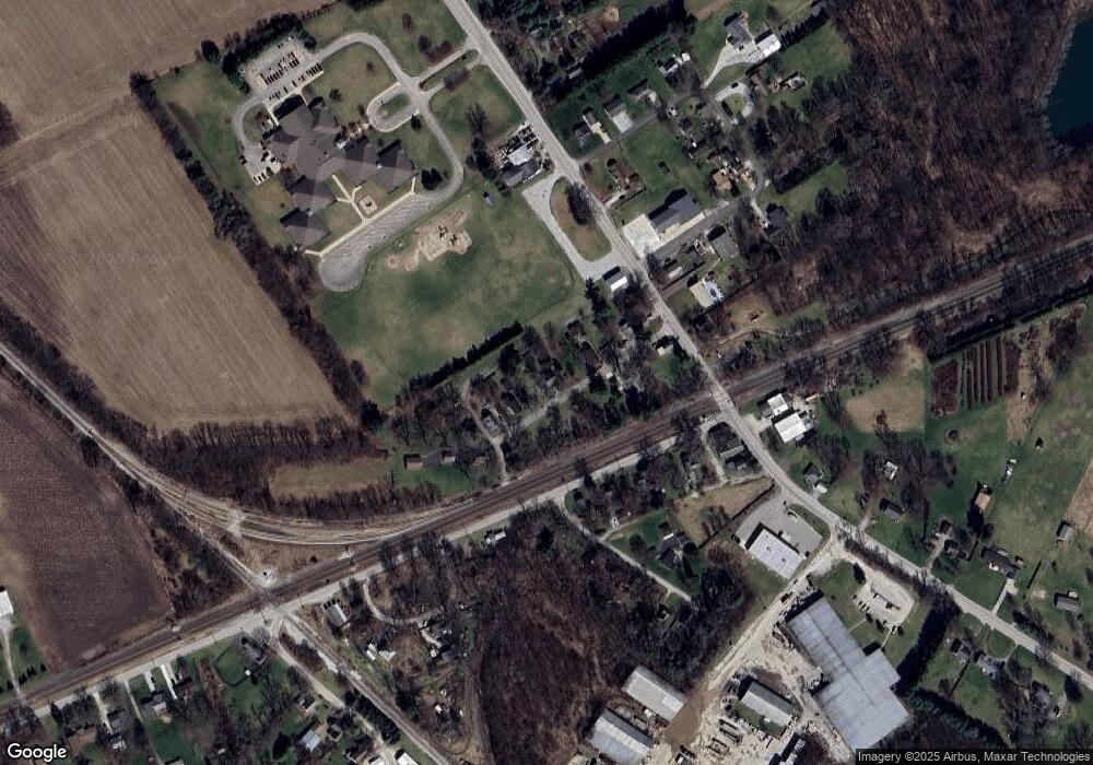 103 W Glendale Ave, La Porte, IN 46350 - photo 1