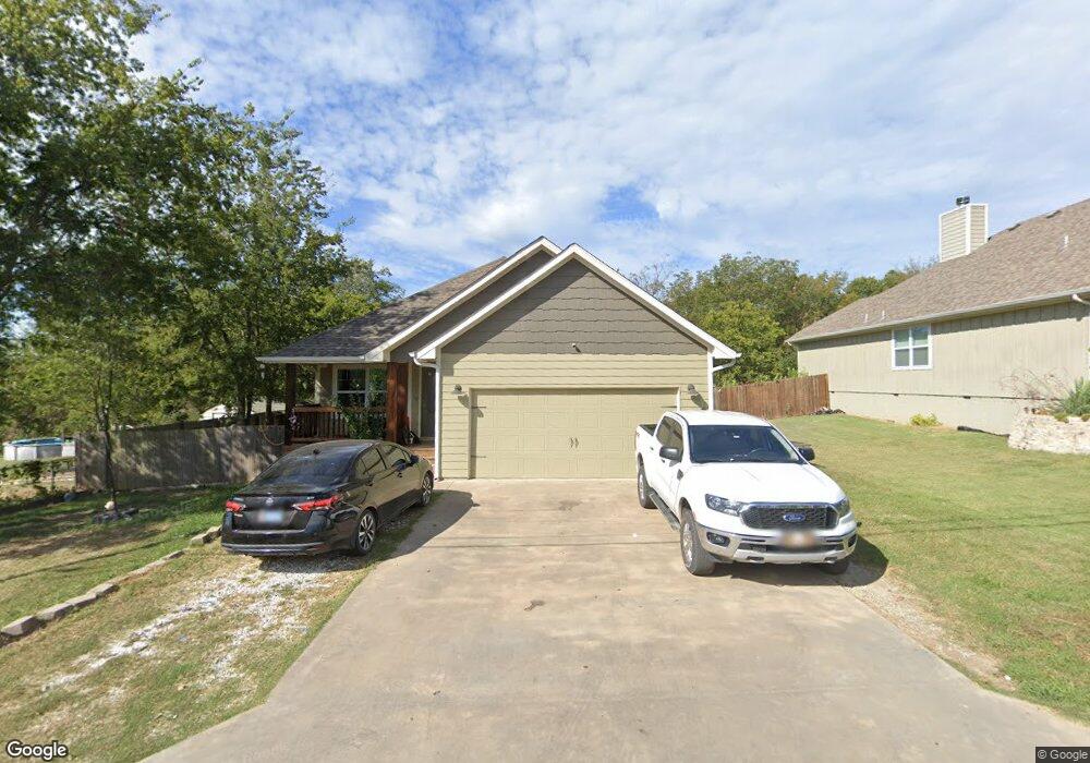 809 S Highland St, Ada, OK 74820 - photo 1