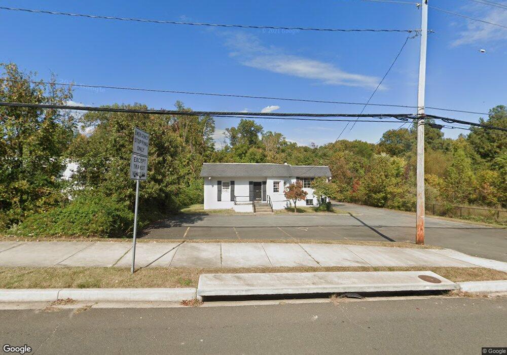 9226 Annapolis Rd, Lanham, MD 20706 - photo 1