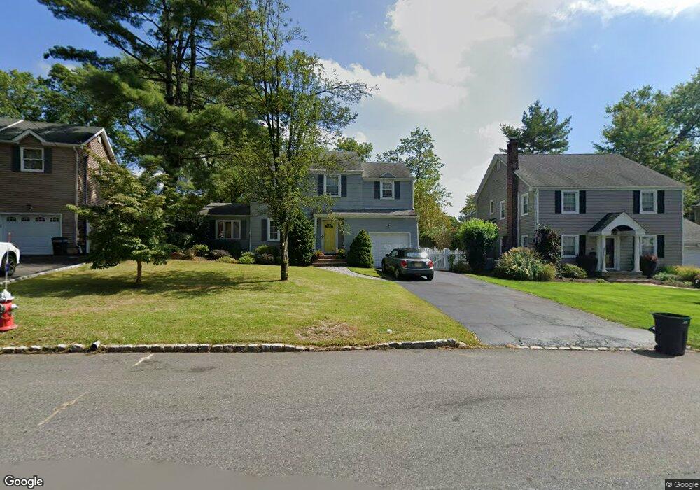 24 Concord Dr, Livingston, NJ 07039 - photo 1