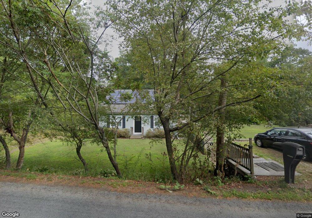 610 Wareham Rd, Plymouth, MA 02360 - photo 1