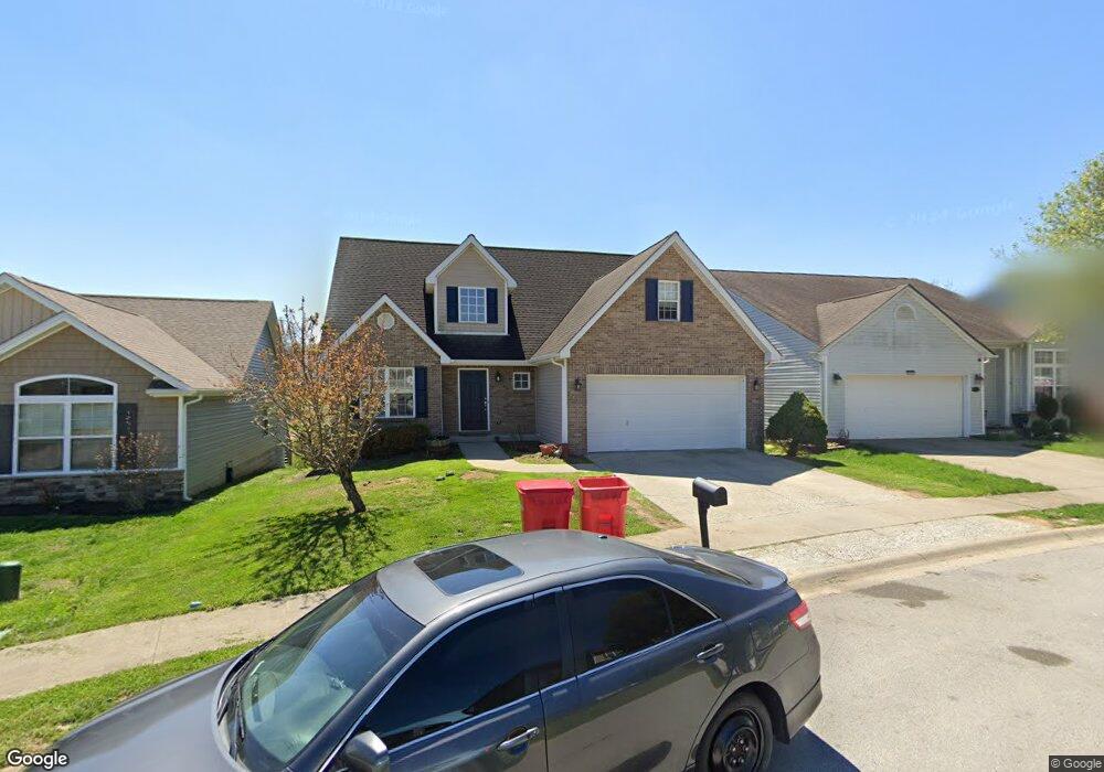 106 Robert M Green Dr, Frankfort, KY 40601 - photo 1